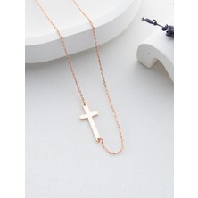 Two Arts Kadın 925 Ayar Gümüş Yan Haç Kolye | Hediye Kutusunda