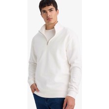 Defacto Dik Yaka Yarım Fermuarlı Beyaz Erkek Sweatshirt F9323AX/WT32