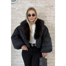 Muna Boutique Ithal Yakası Kürklü Crop Siyah Şişme Mont