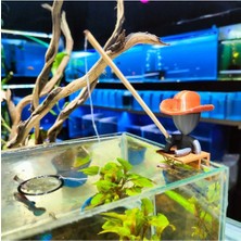 Birr Design Balık Tutan Adam Figürü