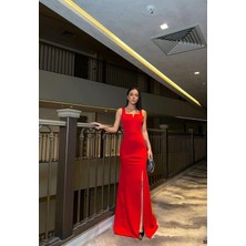 Sırt Dekolte Elbise