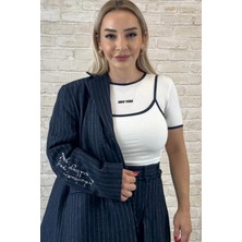 Muna Boutique Özel Tasarım Beyaz Lacivert Kadın T-Shirt