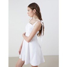 Lc Waikiki Yeni Sezon Kare Yaka Belden Oturtmalı Poplin Mini Elbise