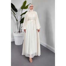 Merven Akyüz Niloufar Hakim Yaka Taşlı Şifon Abiye Ekru