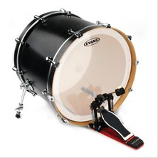 Evans BD22GB1C Eq1 Coated Bas Davul Derisi (22 Inç - Tek Kat - Beyaz)