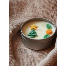 Şile Natural Çam Ağacı Temalı 80 gr Soya Wax Mum – El Yapımı Kokulu Yılbaşı Hediyesi, 7x3 cm Dekoratif Kutulu Mum