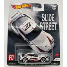 Hot Wheels Premium Car Culture Slide Street 20 Toyota gr Supra Real Riders 1:64