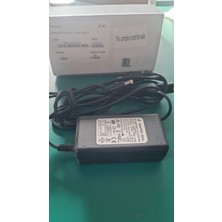 M3 SM15 5VDC 5A Adaptör