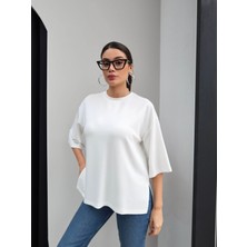 Esra Helvacı Yan Yırtmaçlı Tshirt