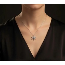 G&A Jewels 14kt Altın 0.01ct Pırlantalı Kar Tanesi Kolye
