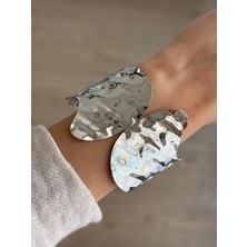 İrem Yıldız Çelik Yaylı Silver Kelepçe Dokulu