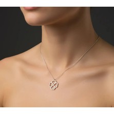 G&A Jewels 925 Ayar Gümüş Kalpli Yonca Kolye 0.01CT Pırlanta Taşlı
