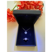 Hkn Avm Accessories Işıklı Kutuda Kalp Yüzük Kolye Seti Ciddi Ilişki 14 Şubat Sevgililer Günü Hediyesi Sevgiliye