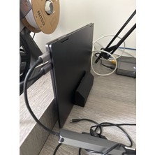 Morphena3D Ayarlanabilir Dikey Laptop Standı – Masaüstü Notebook ve Tablet Tutucu – Yer Tasarruflu Stand