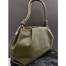 Kadın Büzgü Detaylı Suni Deri Haki El ve Kol Çantası