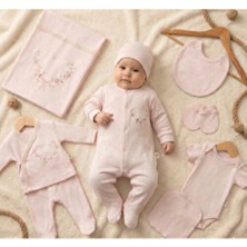 Zeynuko Kız Bebek Kalp Nakışlı %100 Pamuk 0-3 Ay 10'lu Yenidoğan Hastane Çıkışı Zıbın Seti Kutulu