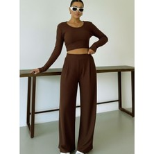 Trendseninle Kadın Kahve Yuvarlak Yaka Bluzlu Alt-Üst Pantolonlu Interlok Takım