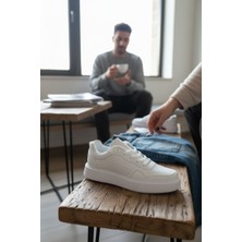 Enoch Mikro Delik Detaylı ve Kalın Düz Tabanlı Erkek Casual Sneaker