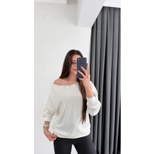 Rosa Oysh Kuşgözü Detaylı Kayık Yaka Bluz Beyaz