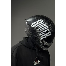 Banxtre Kask Için Gotic Yazı Tipiyle Sinner Beyaz Renk Sticker (22CMX17CM)