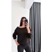 Rosa Oysh Kuşgözü Detaylı Kayık Yaka Bluz Siyah
