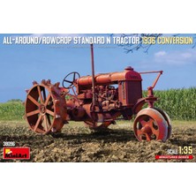 Miniart 38096 1:35 Çok Yönlü/sıra Ekimi Standard N Traktörü 1936 Dönüşümü