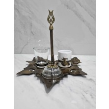 Şık Metal Standlı Kahve Fincanı Sunum Seti, Zarif ve Pratik Tasarım