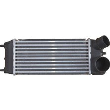 İTHAL Ford Fıesta 08> 1.6 Tdci Intercooler Radyatörü