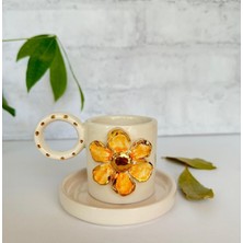 El Yapımı Seramik Kahve Fincanı, 24K Altın Detaylı, Çiçek Motifli, Şık Tasarım