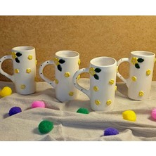 El Yapımı Çiçek Desenli Seramik Kahve Fincanı