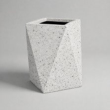 Hobi Tarım Beton Prizma Saksı 25X25X35CM