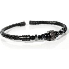 Moncuk Design Siyah Örgü Deri ve Zirkon, Hematit, Oniks Taşlı Yaylı Erkek Bileklik – Doğal Şıklık ve Modern Detaylar
