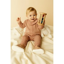 Eray Kids Kız Bebek Pamuklu Tüylenme Yapmayan Fırfırlı Yaka Detaylı Örme Triko Alt - Üst Takım (6-18 Aylık)