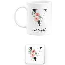 Remonz Kişiye Özel Baş Harf V Harfi ve Isim Yazılı Çiçek Tasarımlı Kupa Bardak ve Kare Bardak Altlığı Seti