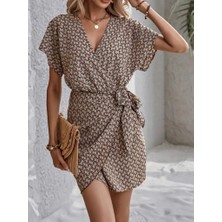 Drgy Kadın Kısa Yarasa Kollu Önden Kruvaze Yaka Detaylı Önden Bağlamalı Desenli Süprem Elbise