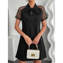 Drgy Kadın Kısa Kollu Boyundan Bağlamalı Omuzlarda Tül Detaylı Janjan Krep Elbise