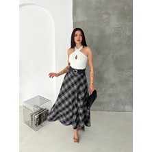 Elaxi Kadın Uzun Kloş Kemerli Ekose Etek – Zamansız Şıklığın Modern Yorumu