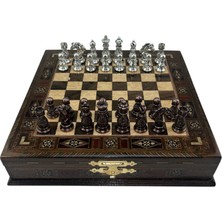 Gifthome Premium Orta Boy Metal Işlemeli Klasik Satranç Takımı  ve Sandıklı Masif Ahşap Satranç Tahtası (28X28X5,5 Cm.)