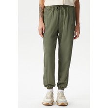 Lacoste Women's Jogger Fit Pant Kadın Dokuma Eşofman Altı Haki