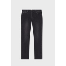 Emporio Armani Streç Pamuklu Slim Fit Normal Bel Düz Paça Jeans Erkek Kot Pantolon EM000121 AF15954 M8001