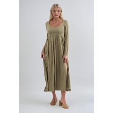 Lijuri Derin Yakalı ve Yırtmaçlı Modal Kumaş Elbise 2033