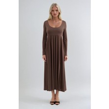 Lijuri Derin Yakalı ve Yırtmaçlı Modal Kumaş Elbise 2033