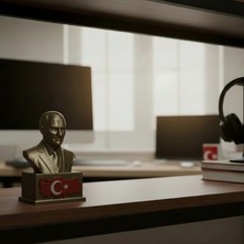 Atatürk Masaüstü Biblo Figür - Türkiye Haritası Kabartmalı Kaideli - Hediyelik Dekoratif Büst