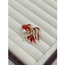 Luseda İthal İnci Detaylı Kırmızı Balık Broş