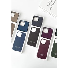 Lowell Home Ieg  iPhone 15 Pro Max Kılıf Karen Magsafe Kapak - Siyah LWLRSHM-76W5