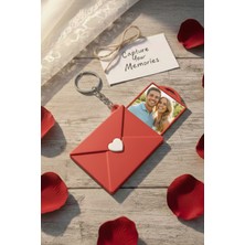 Cosmic Store Kalpli Mektup Tasarım Fotoğraf Resim Koyulabilen Anahtarlık | Sevgili Çift Hediyelik Anahtarlık