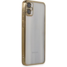 Lowell Home Ieg  Samsung Galaxy A05 Kılıf Razer Lensli Silikon - Gold LWLRSHM-76W5