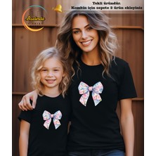 Aselinda Çiçekli Fiyonk Baskılı Anne-Kız Kombin Tişört (Kombin Yapmak Için 2 Ürün Ekleyiniz)