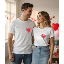 Aselinda Kırmızı Kalp Baskılı Sevgili Çift Kombin Tişört(Kombin Yapmak Için Ürün Ekleyiniz)