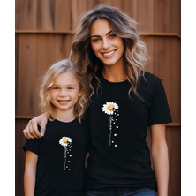 Aselinda Flower Papatya Baskılı Anne-Kız Kombin Tişört (Kombin Yapmak Için 2 Ürün Ekleyiniz)